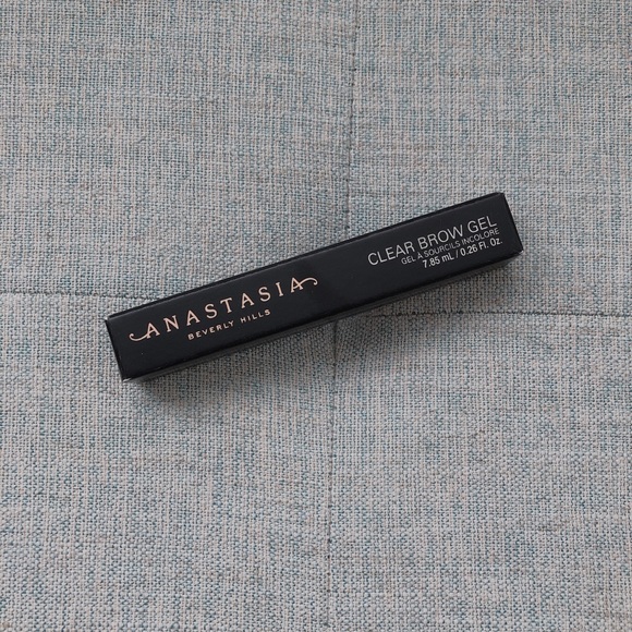 Anastasia Beverly Hills Other - Anastasia Beverly Hills Clear Brow Gel 7.85ml